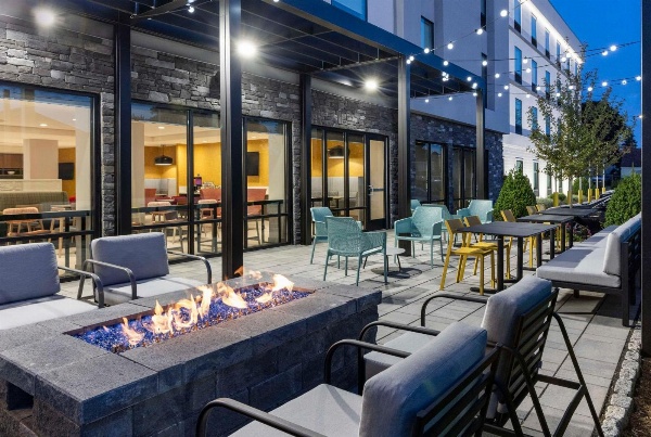 Home2 Suites By Hilton East Haven New Haven image 3